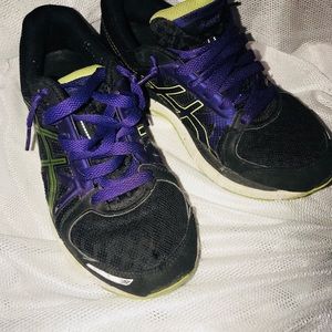 ASICS - womens Size 7